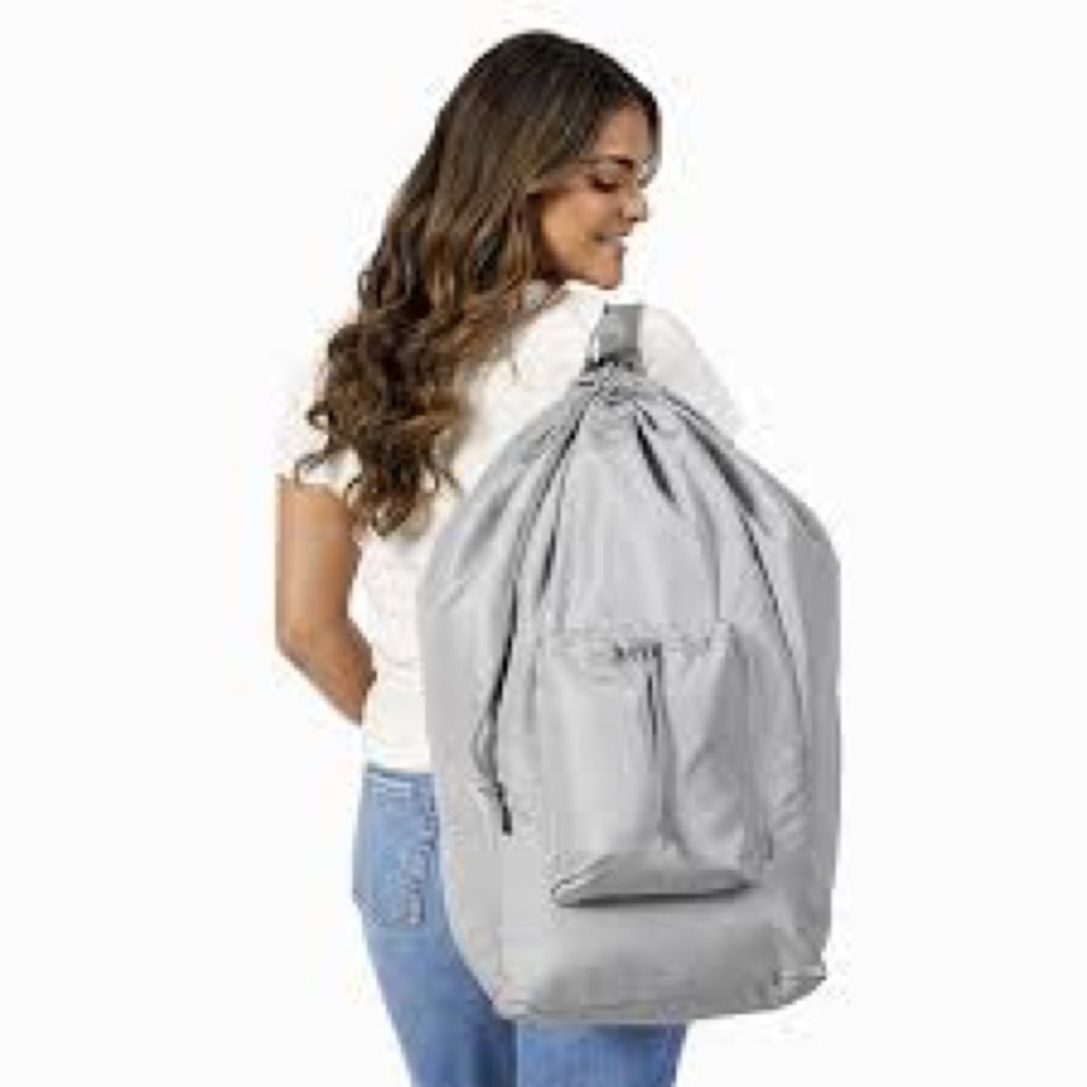 Thirty one laundry bag NEW
